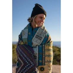 Kelty Jeanie's Blanket 12 Kelty Jeanie's Blanket -Outdoor Camping JEANIE S BLANKET STORMY BLUE JEANIE COLONIAL BLUE JEANIE 35430422STB 8 61864.1639500583 19744.1644882081