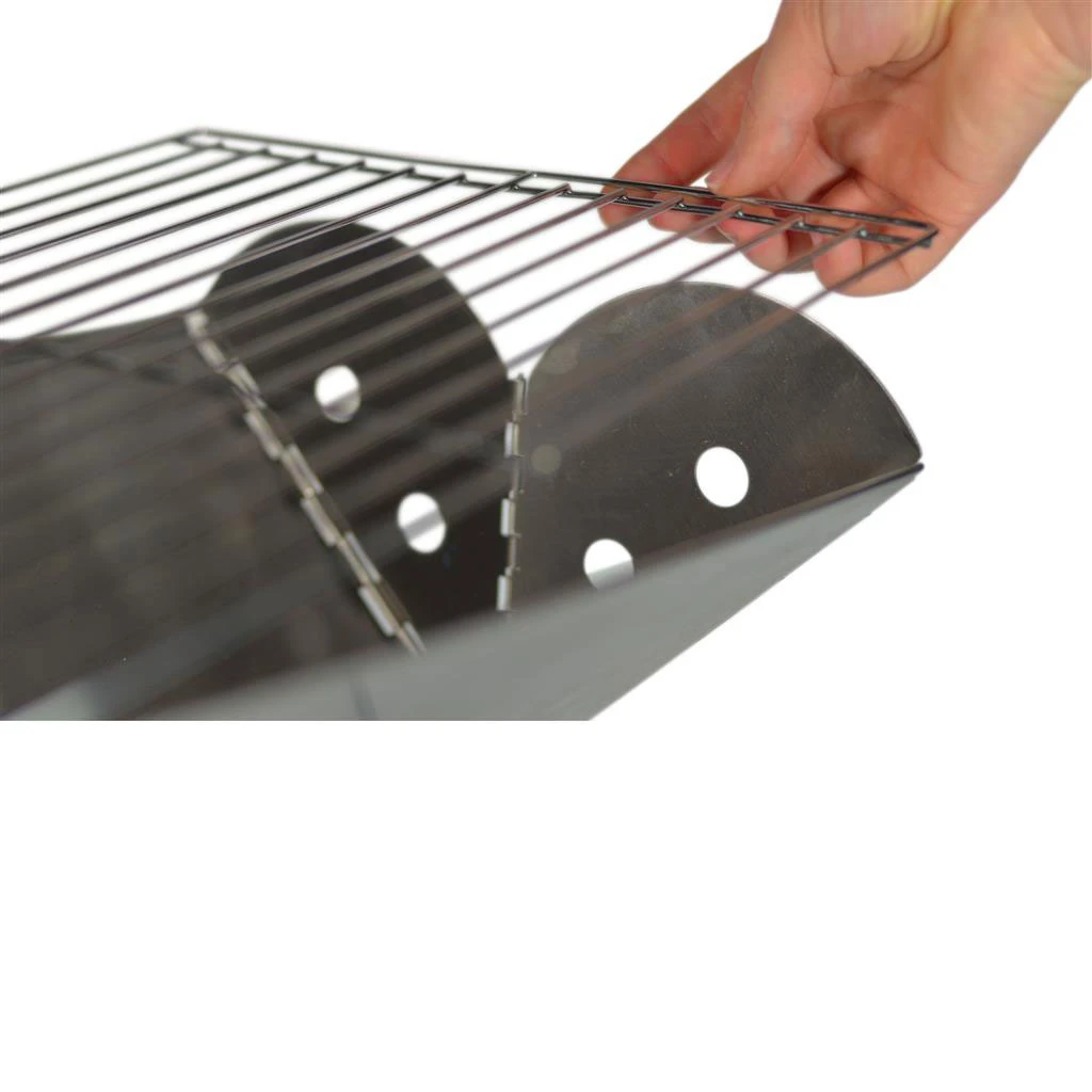 UCO Flatpack Grill & Firepit 4 UCO Flatpack Grill & Firepit - Image 4